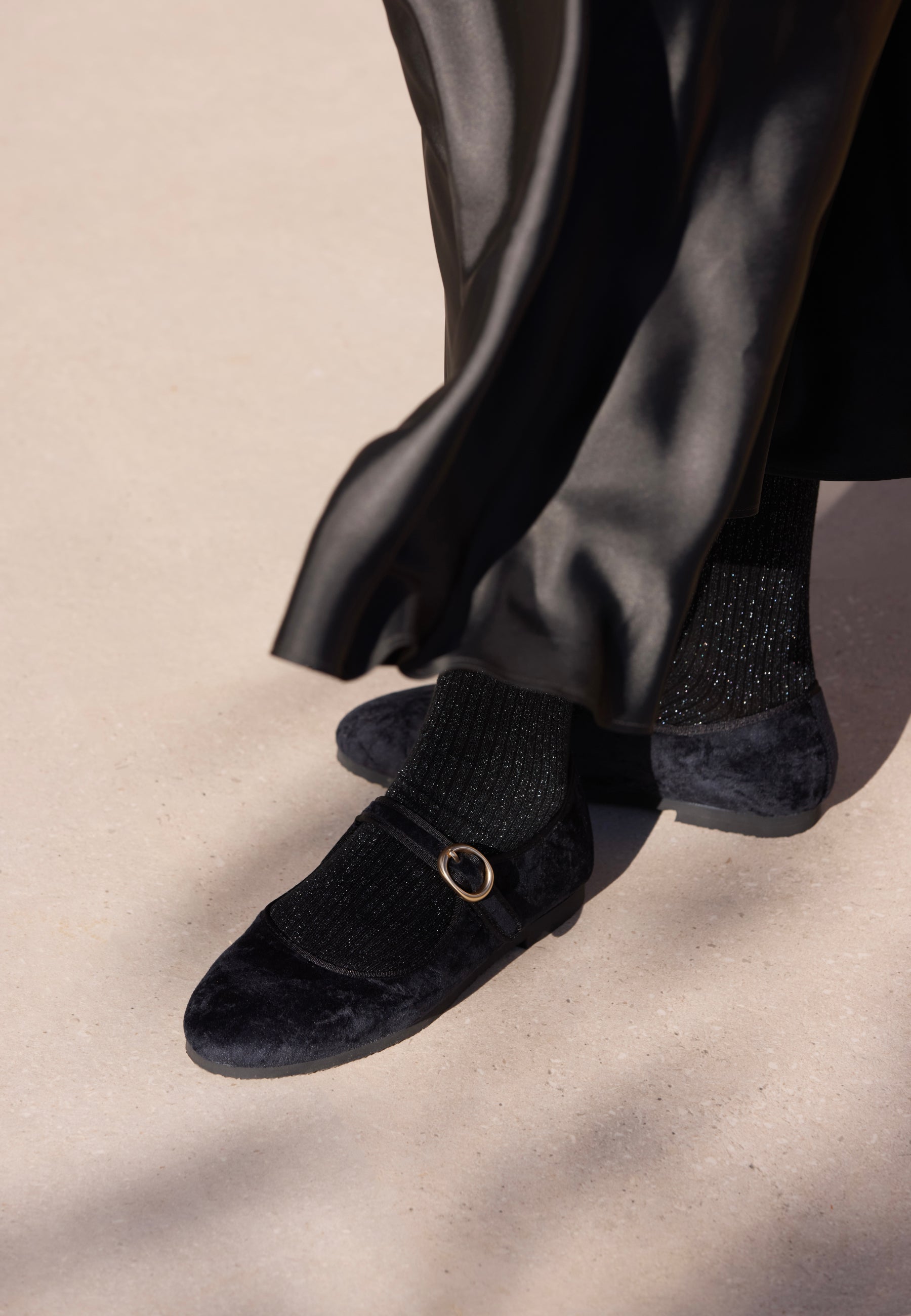 Mary Jane - Black Velvet Plissé