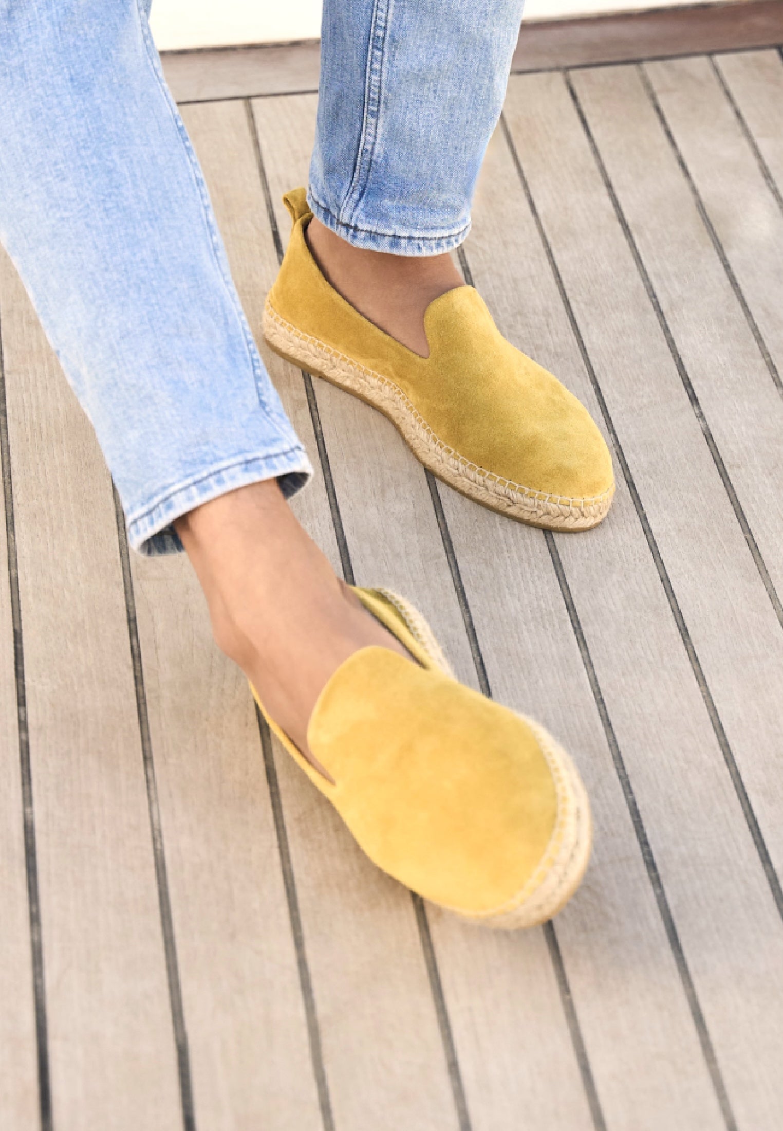 Hausschuhe - Senfgelbes Wildleder