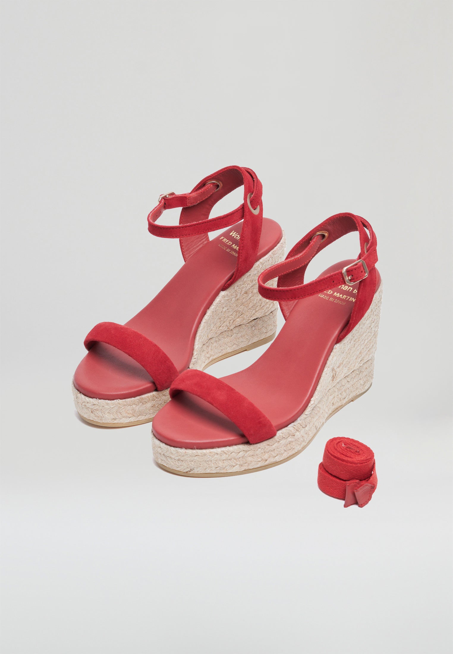 Keilsandalen - Rotes Wildleder