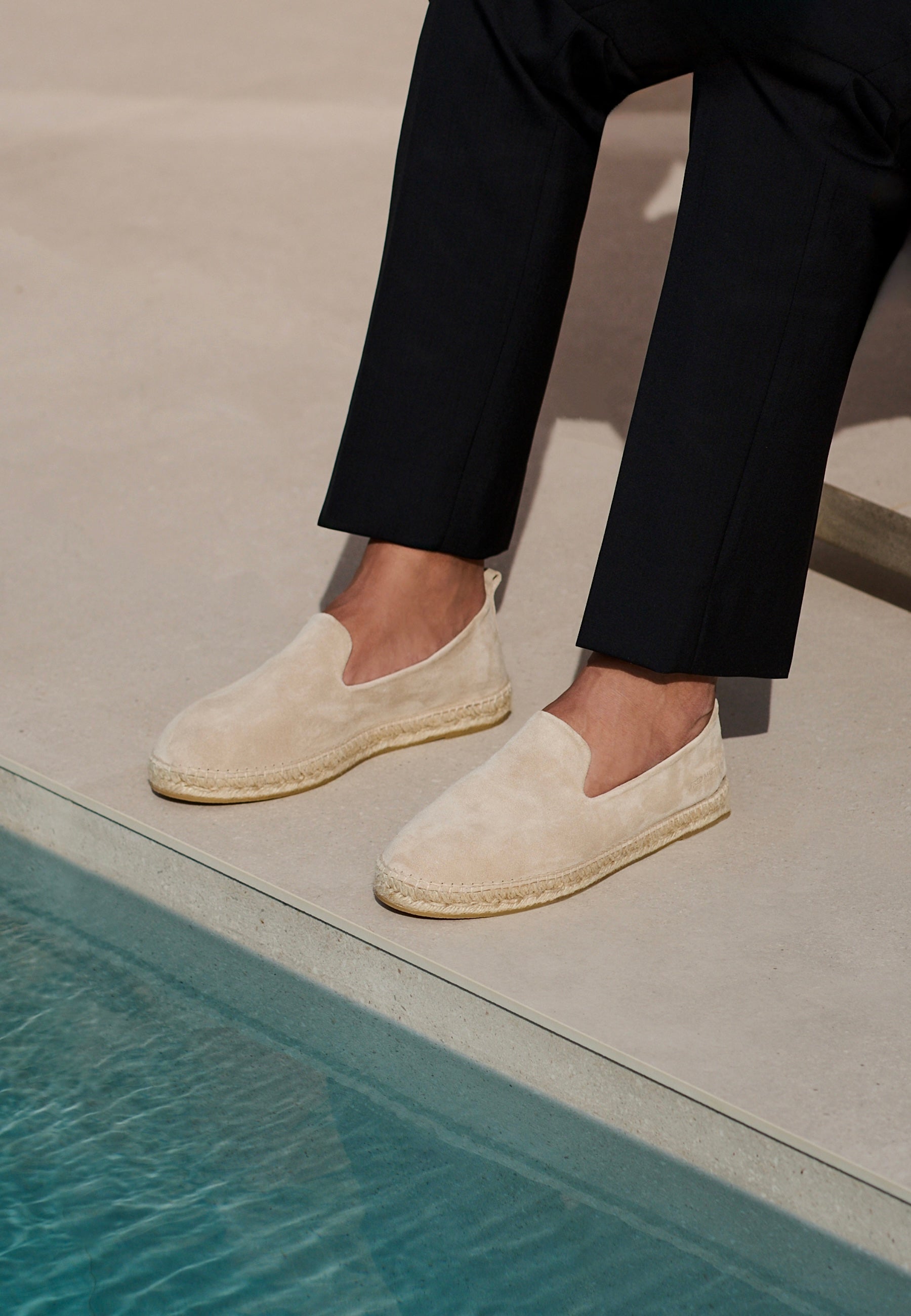 Slippers - Ecru Suede