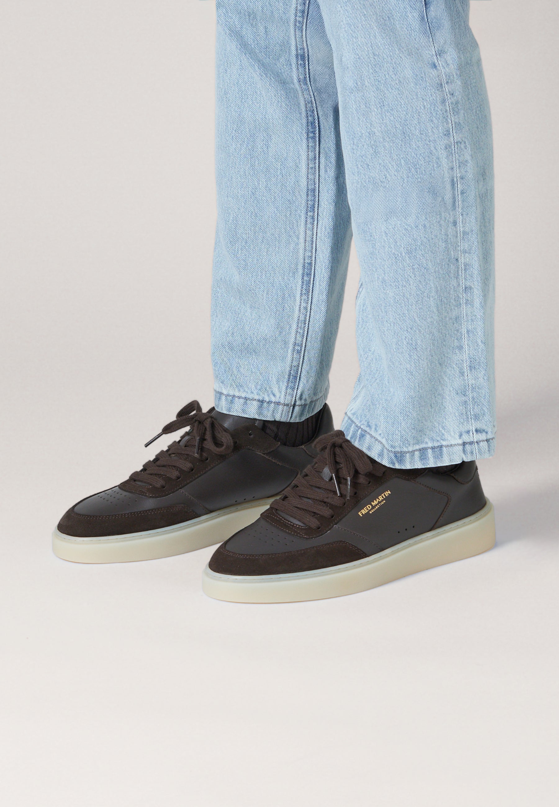 Sneakers - Retro Couture 01 Cocoa Suede