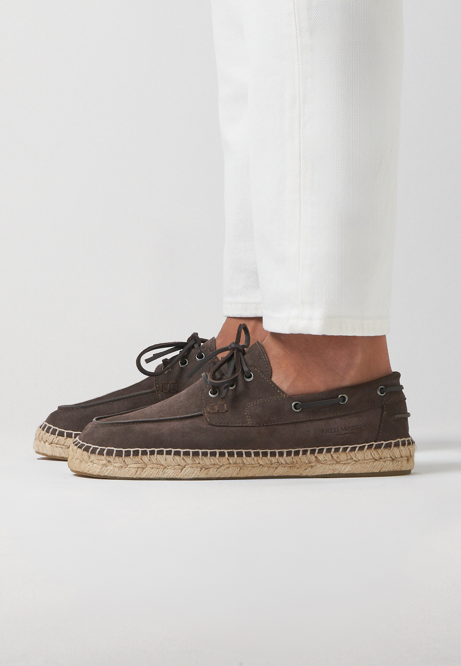 Boat Shoes - Moka Suede