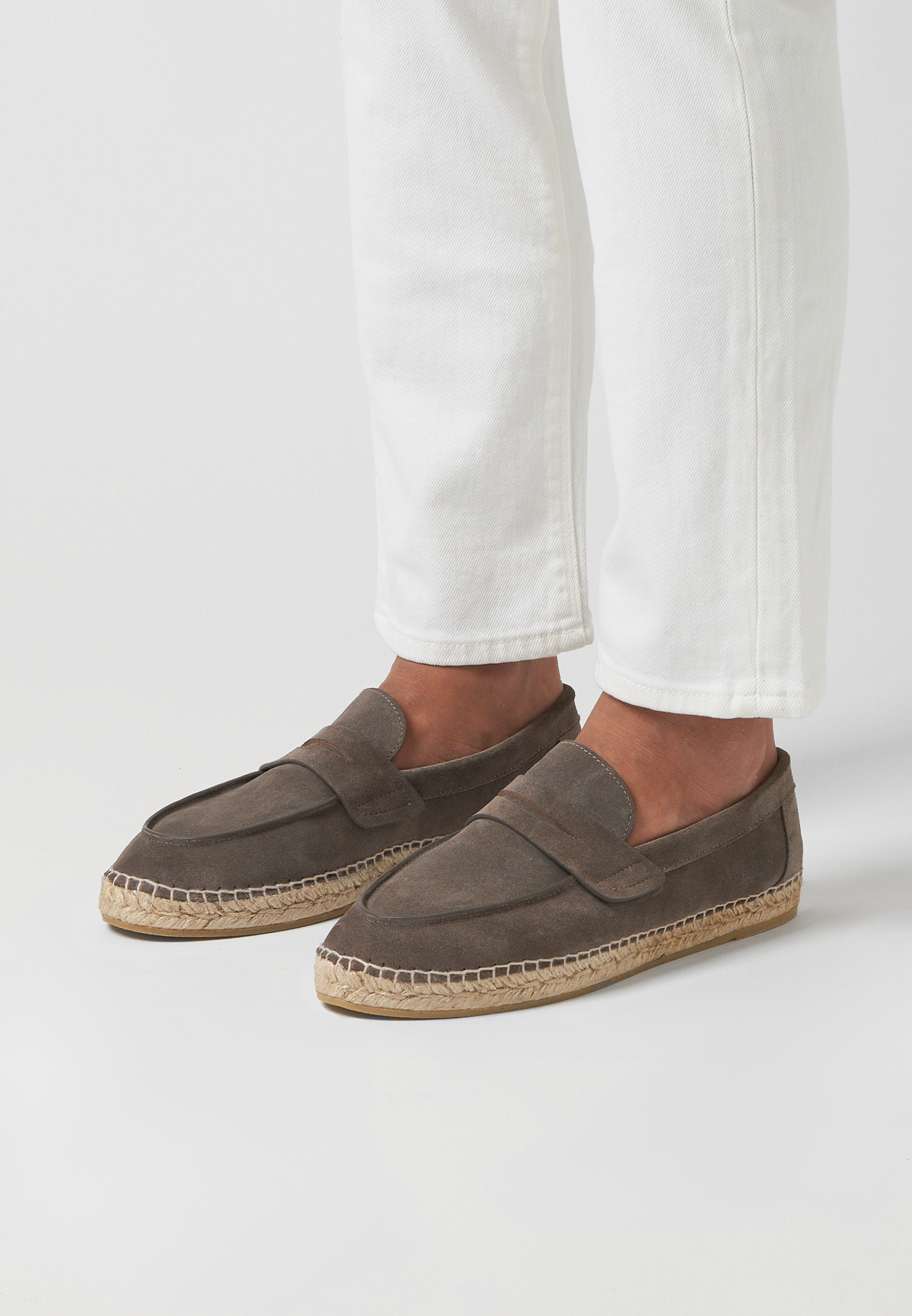 Loafers - Pine Bark Suede