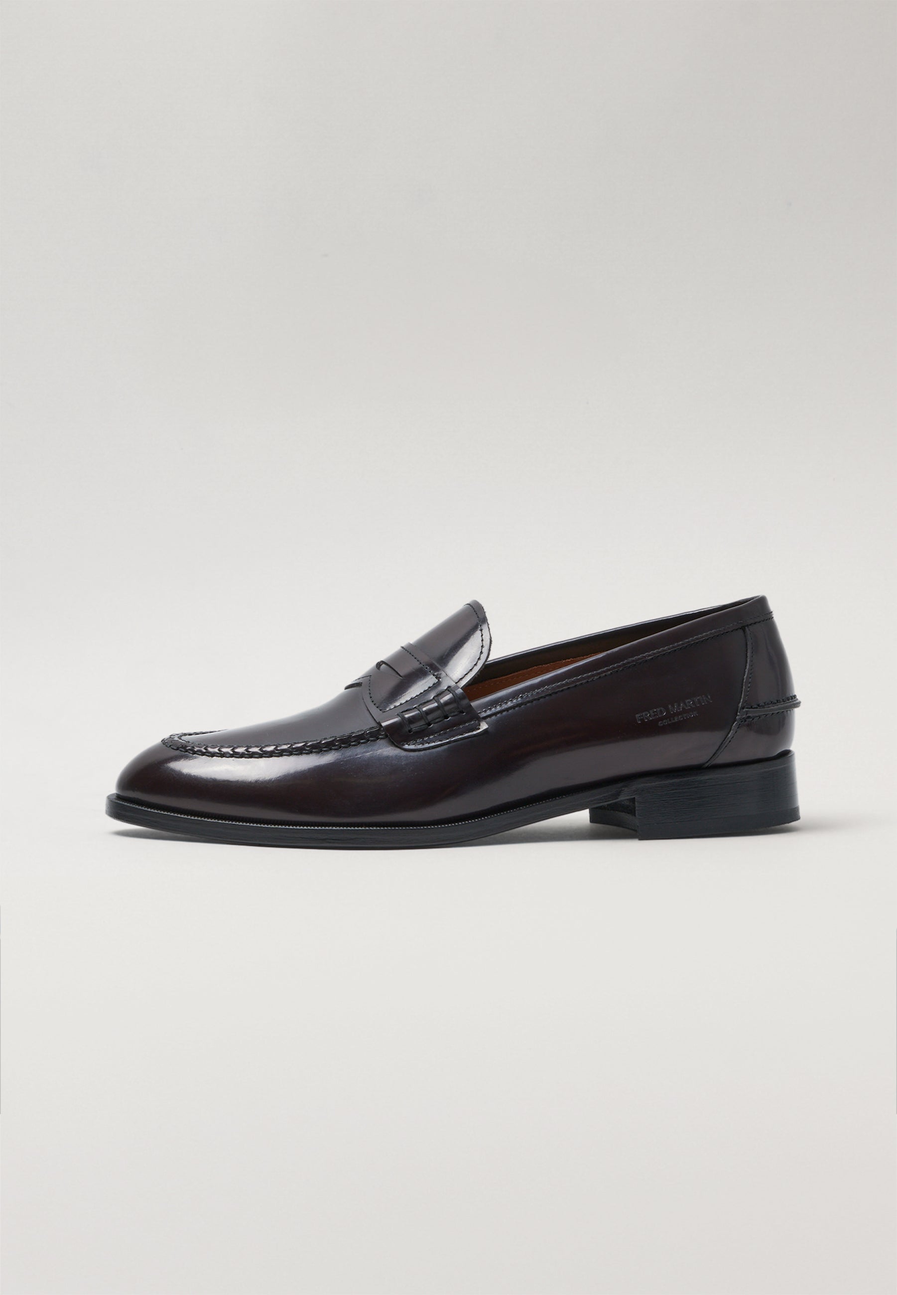 Penny Loafers - Burgundy Antique