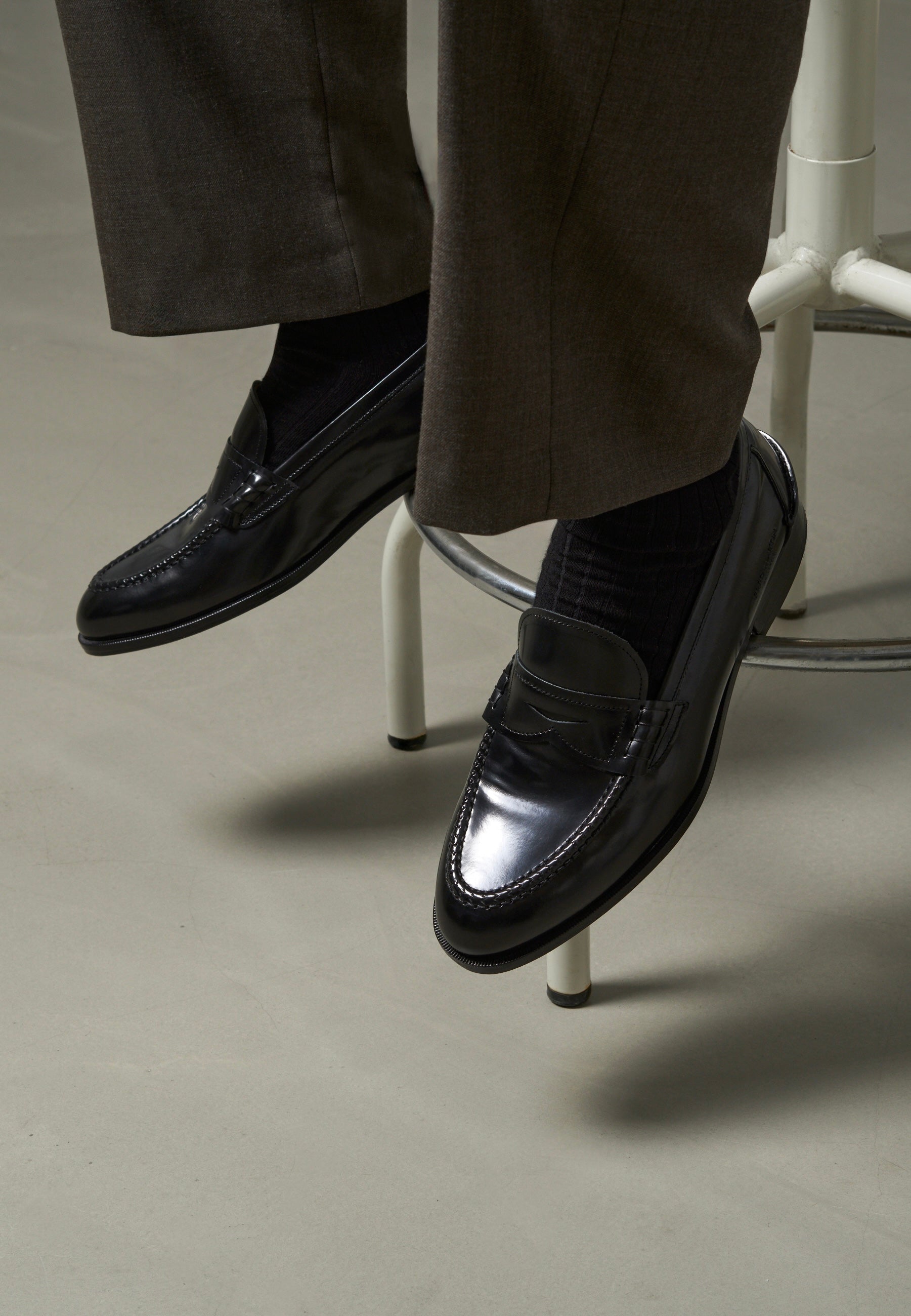 Penny Loafers - Black Antique