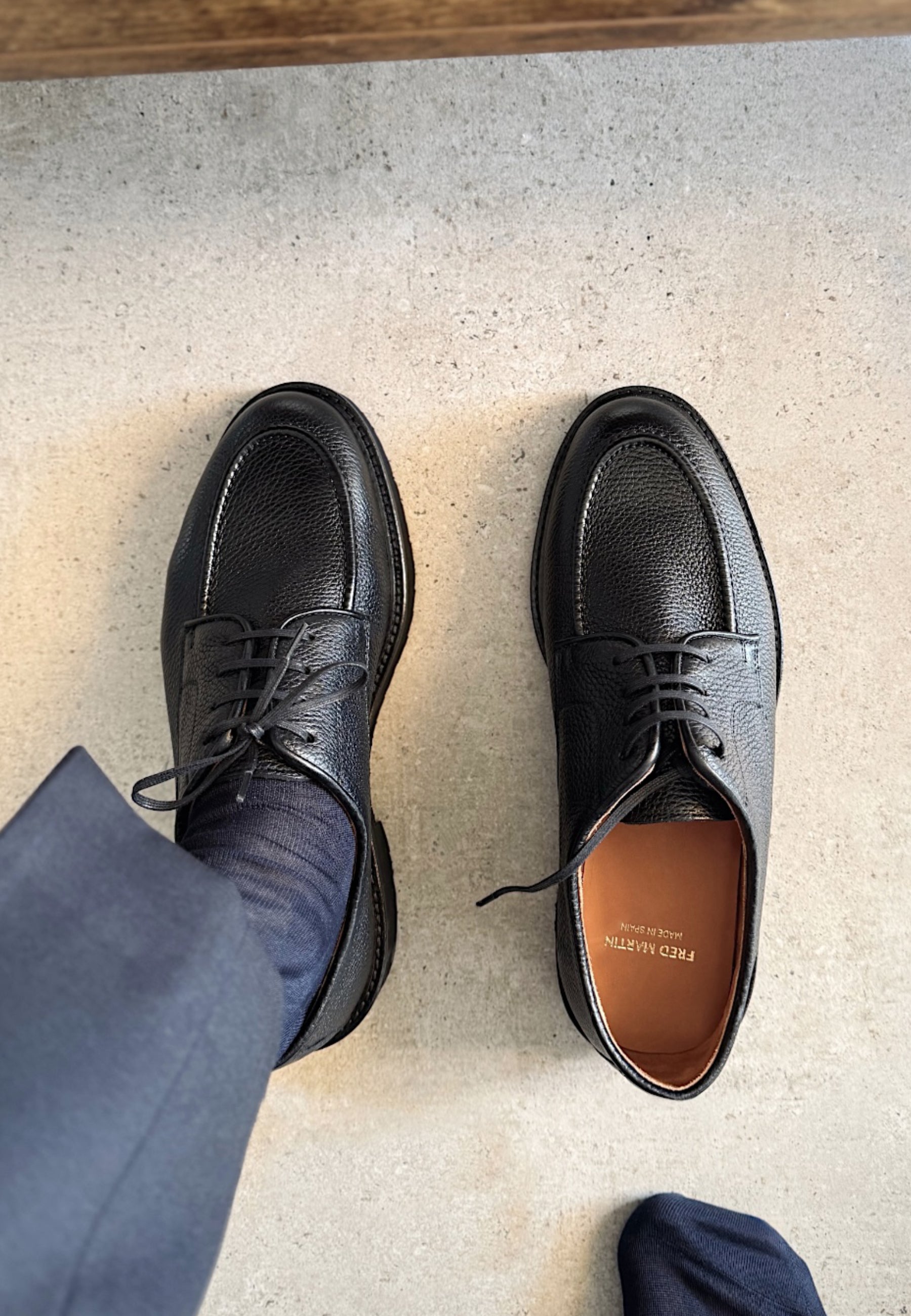 Derbies -  Full-Grain Black Leather