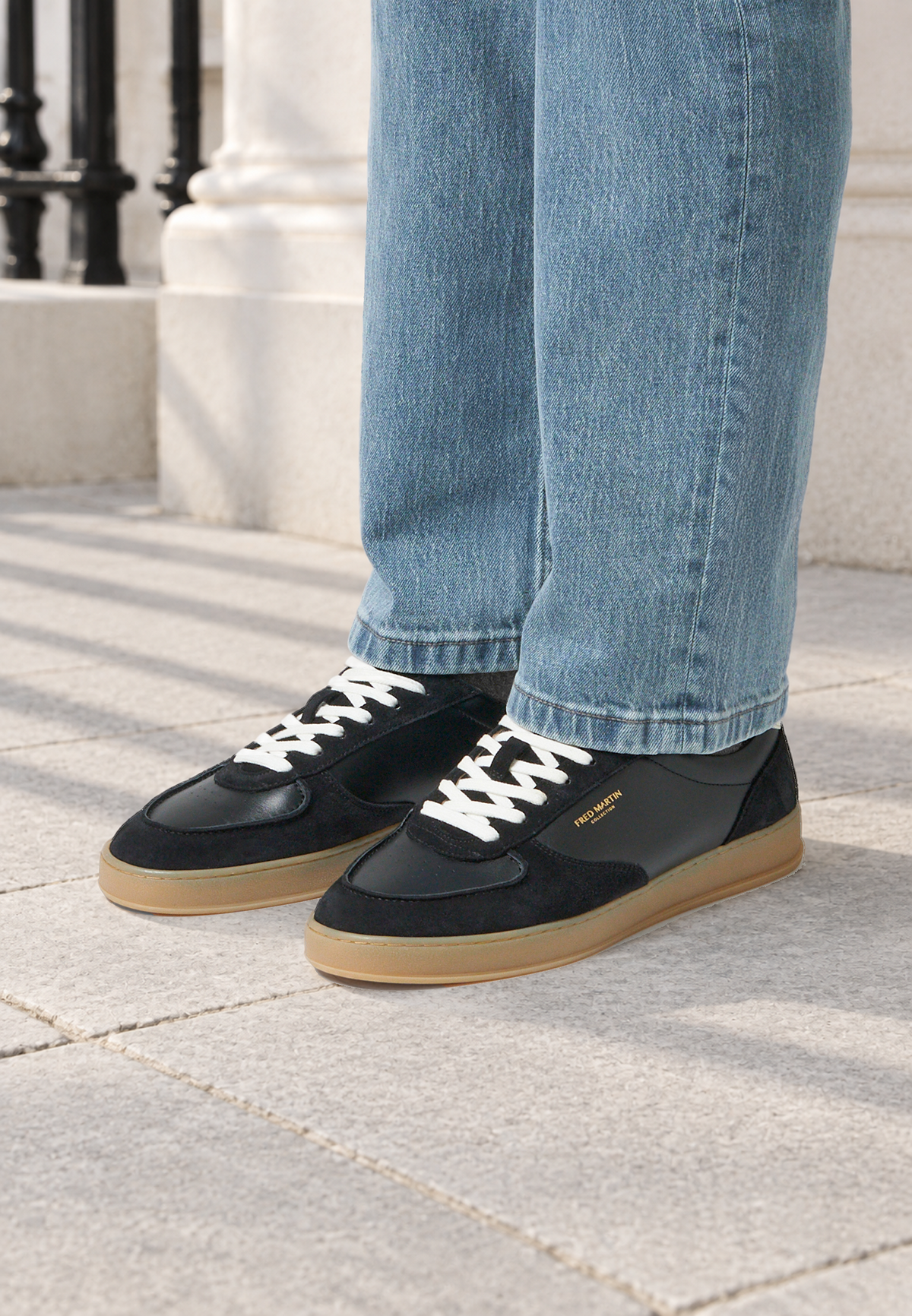 Sneakers - Retro Couture 02 Black Leather