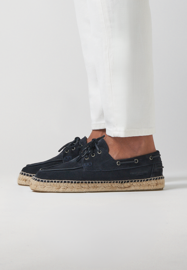 Boat Shoes - Navy Suede
