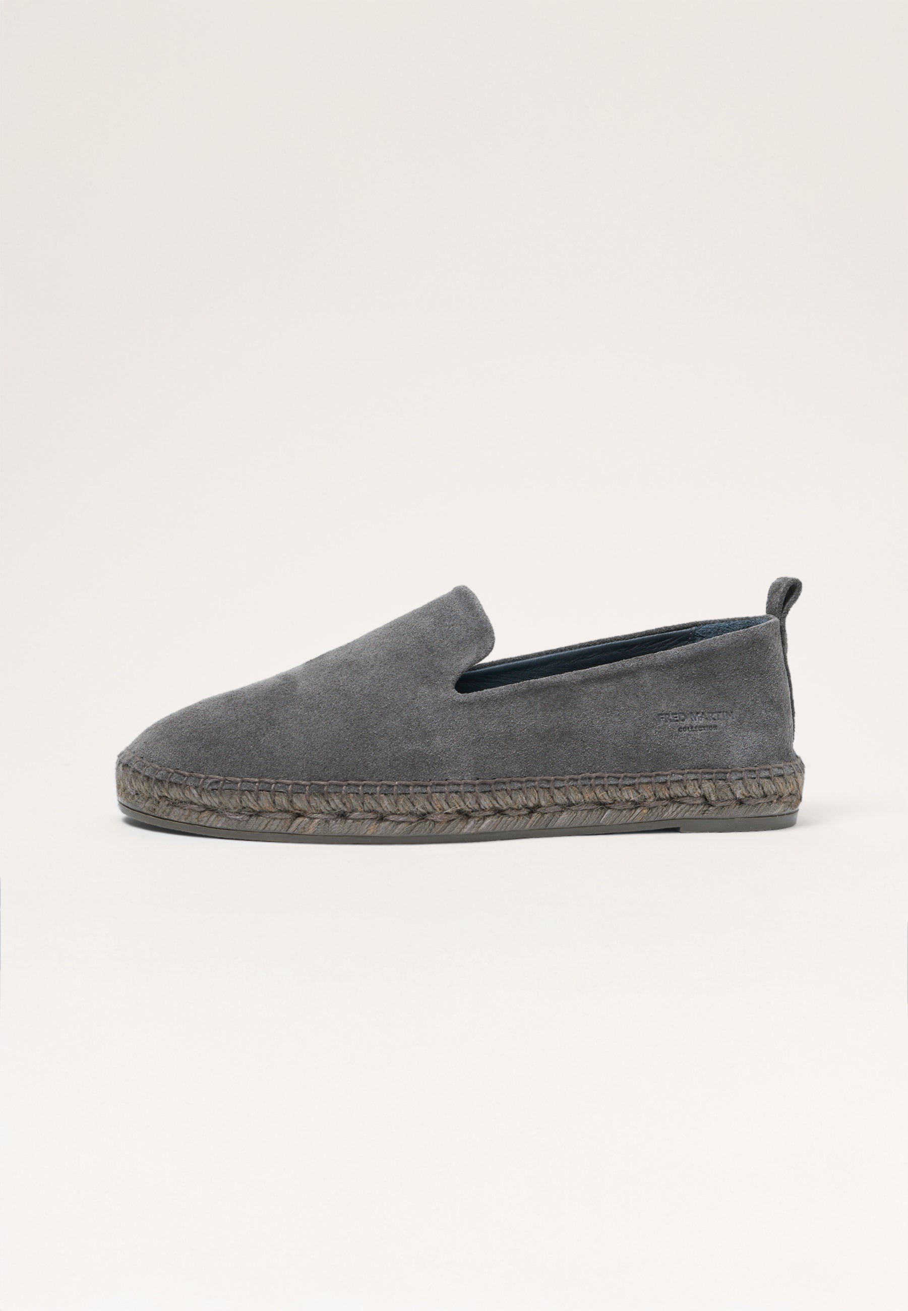 Slippers - Fumo Suede