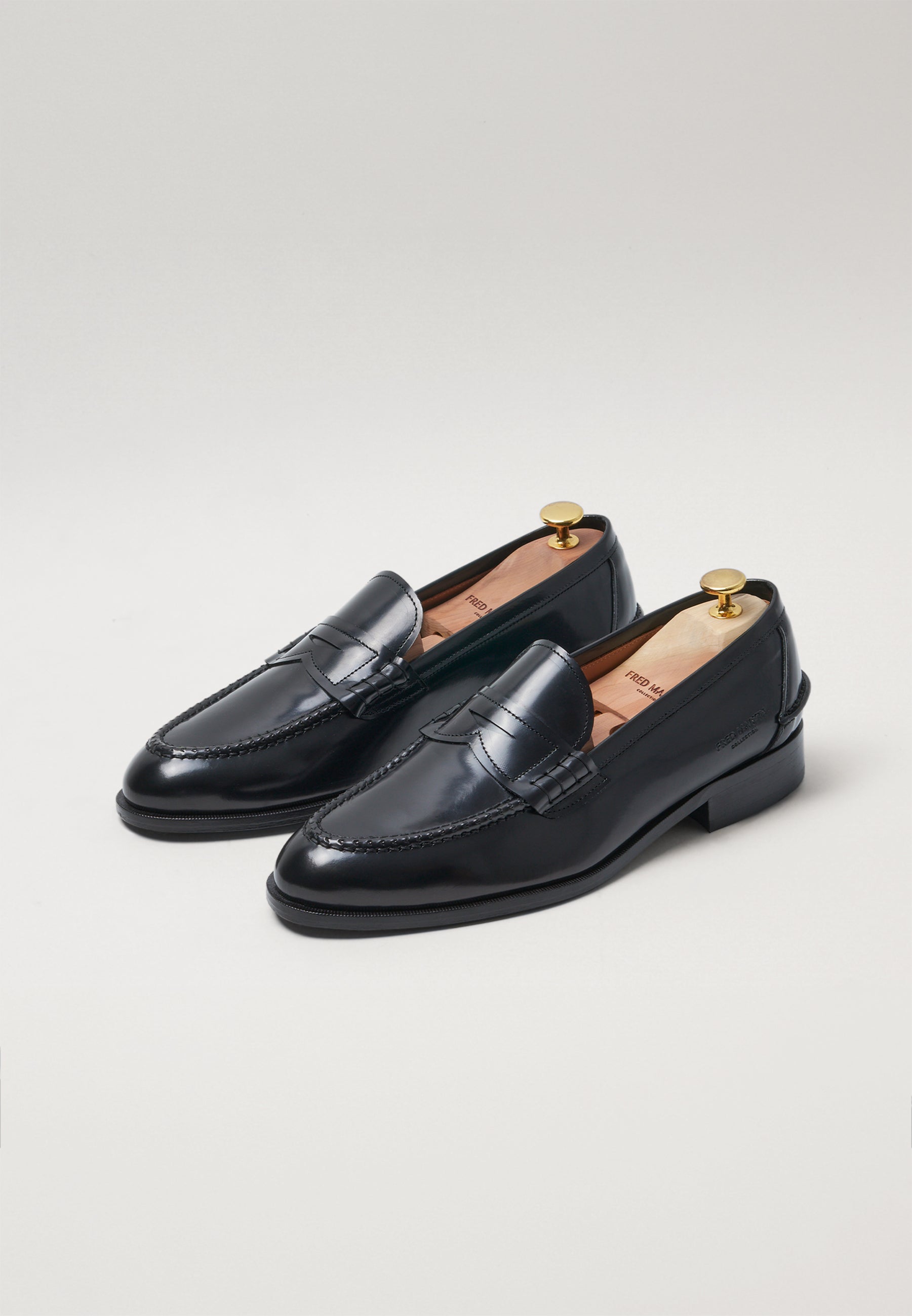 Penny Loafers - Black Antique