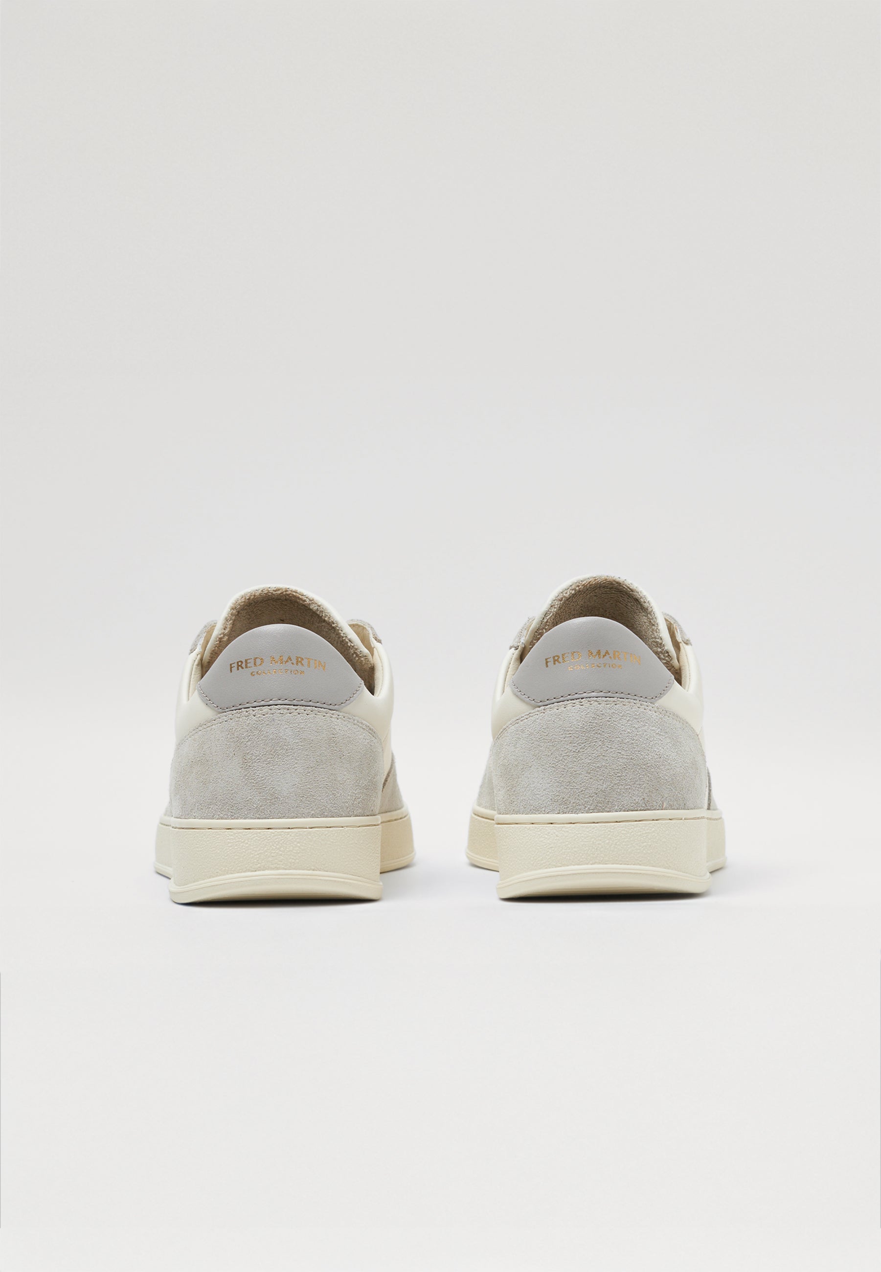 Sneakers - Retro Couture 02 Vapore Leather