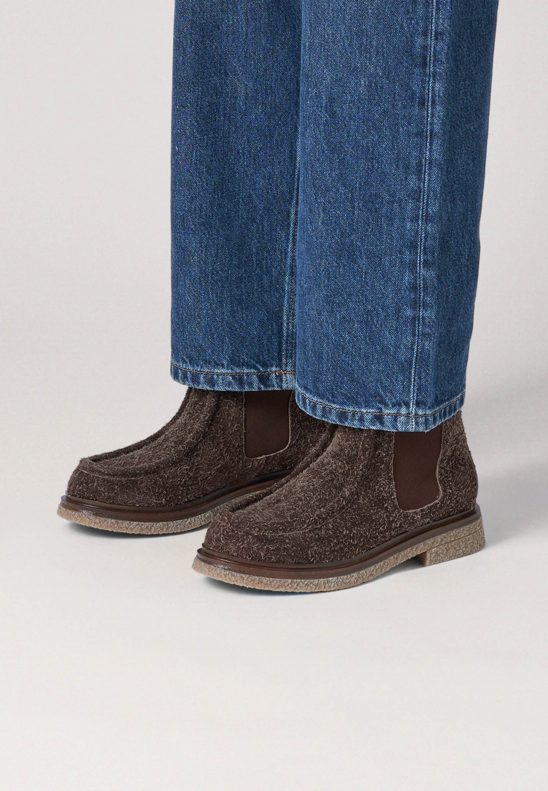 Chelsea Loafers - Cocoa Brushed Suede