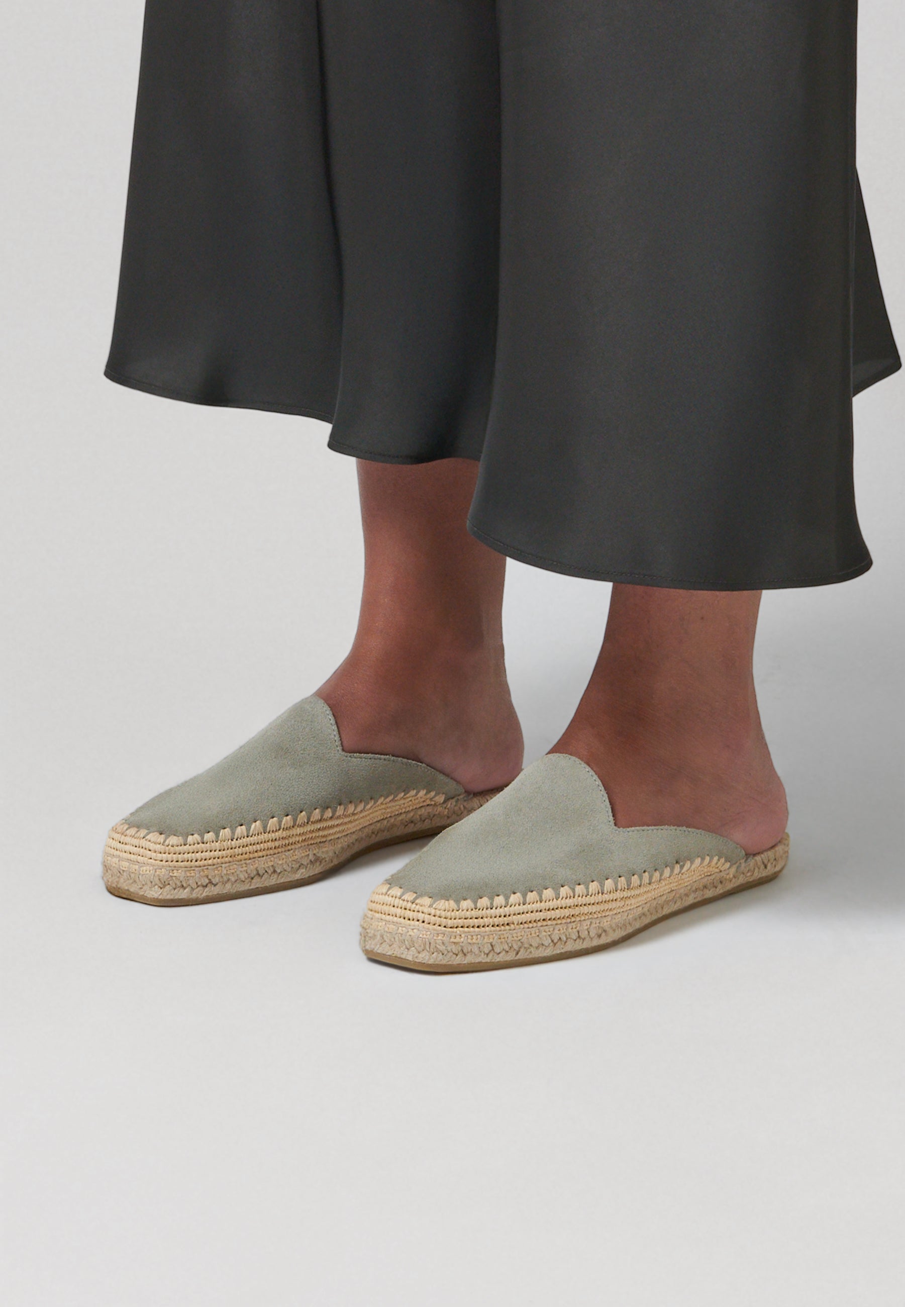Raffia Mules - Sage Suede