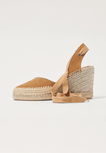 Raffia Wedges - Camel Suede