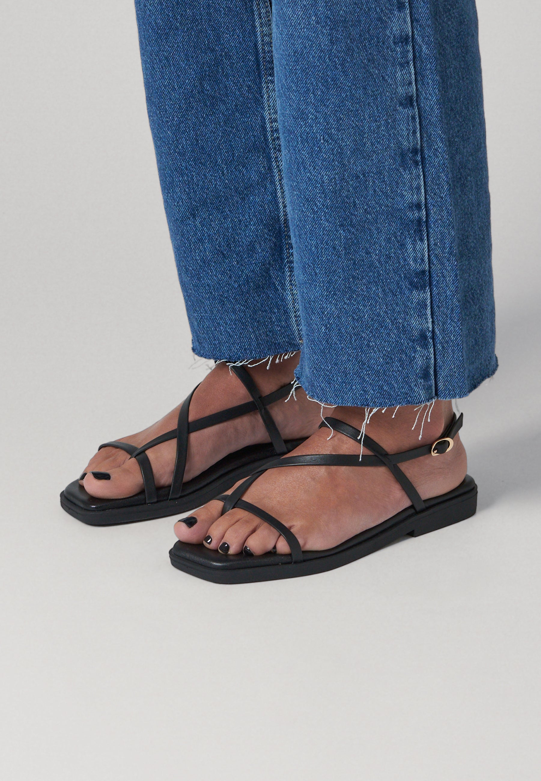 Strappy Sandals - Black Leather