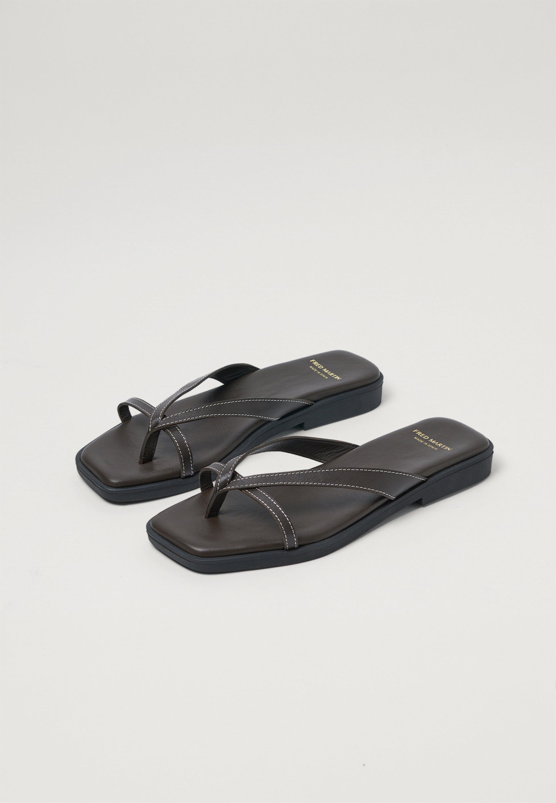 Thong Sandals - Chocolate Leather